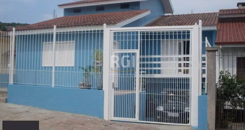 Casa para Venda - 184m², 4 dormitórios, sendo 1 suites, 3 vagas - Jardim Carvalh