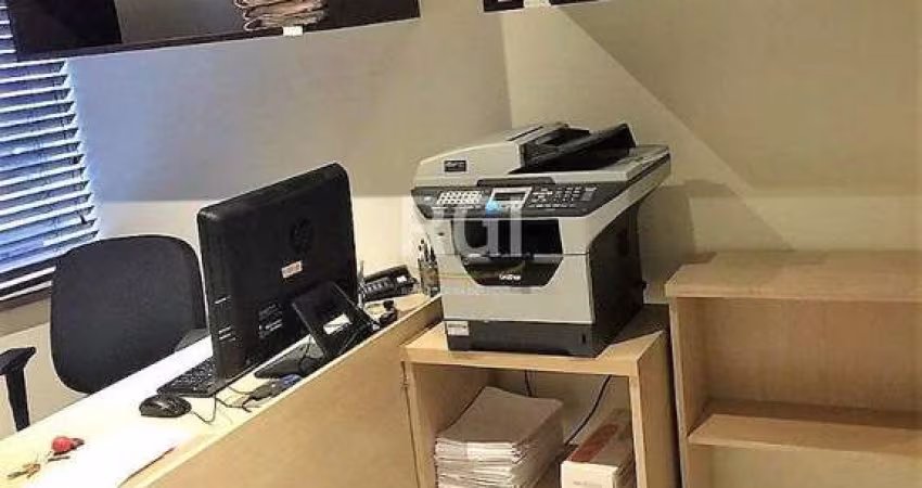 Conjunto / Sala com 43m² e vaga no Centro Histórico