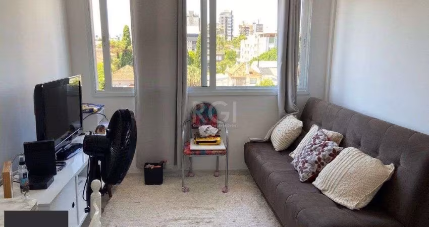 Apartamento para Venda de 2 dormitórios, 1 vaga - Petrópolis