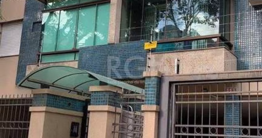 Apartamento para Venda - 62m², 2 dormitórios, 1 vaga - Petrópolis
