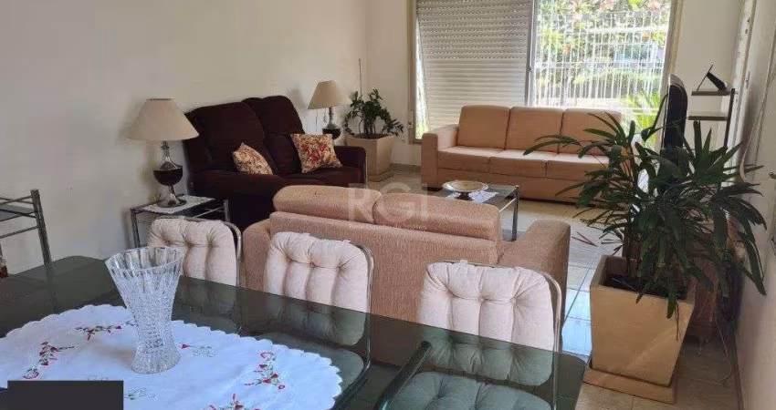 Casa para Venda - 188m², 3 dormitórios, sendo 1 suites, 3 vagas - Jardim Itu