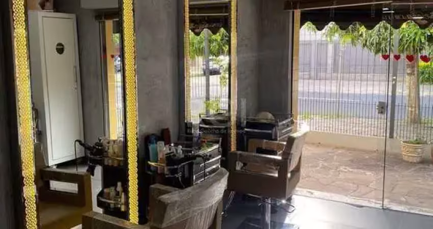 Casa Comercial para Locação/Aluguel - 67.84m², 0 dormitórios, Petrópolis