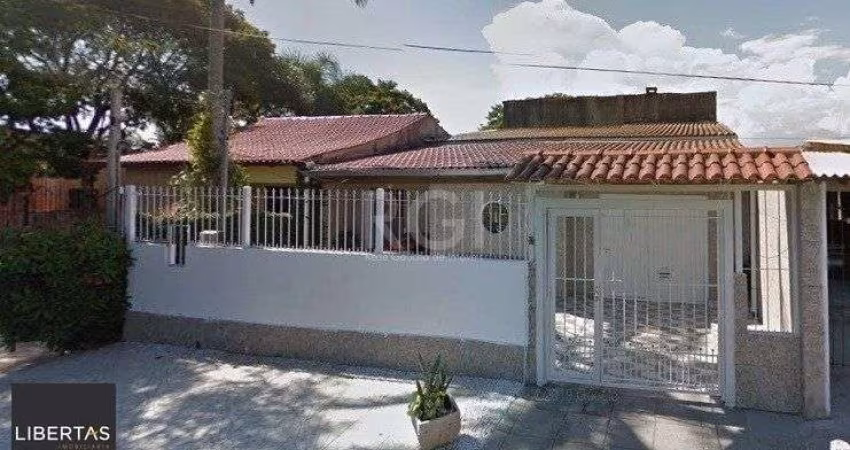 Casa para Venda - 80m², 3 dormitórios, 1 vaga - Restinga