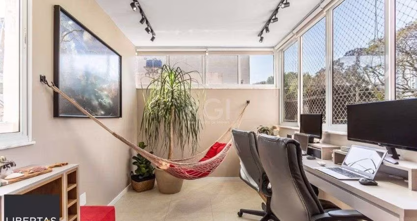Apartamento para Venda - 75m², 3 dormitórios, sendo 1 suites, 1 vaga - Petrópoli
