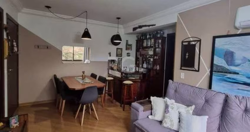 Apartamento de 3 dormitórios próximo Avenida Assis Brasil