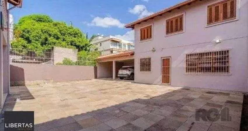 Casa com 4 quartos à venda na Rua Fonseca Ramos, 127, Medianeira, Porto Alegre