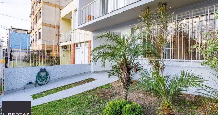 Casa sobrado no bairro Santo Antônio de 4 dormitórios e 3 vagas