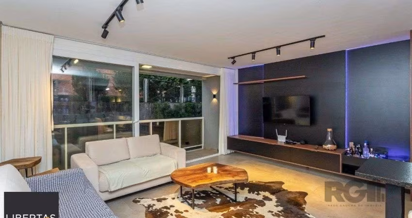 Apartamento DUPLEX no bairro Chácara das Pedras de 2 dormitórios e 2 vagas