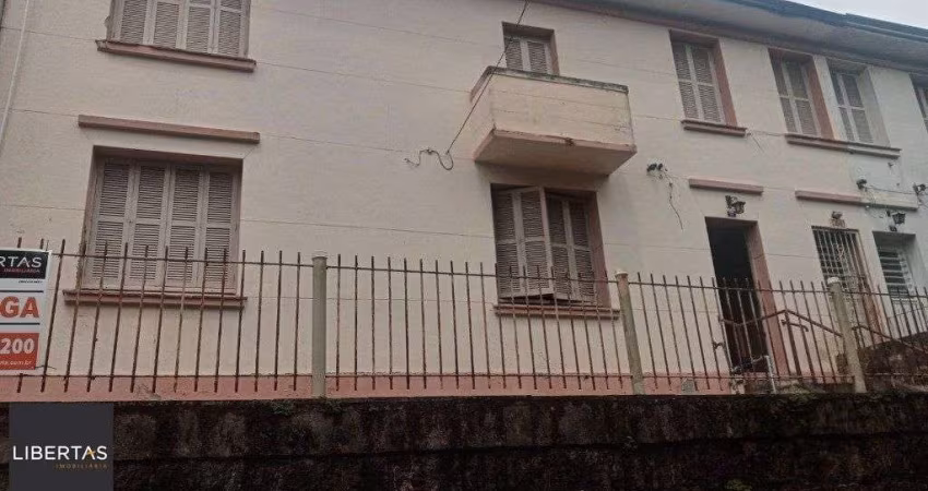 Sobrado no bairro Petrópolis