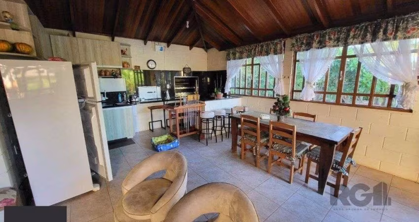 Casa em Condomínio 4 dormitórios à venda Martinica Viamão/RS