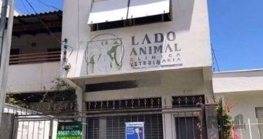 Casa 2 dormitórios à venda Menino Deus Porto Alegre/RS