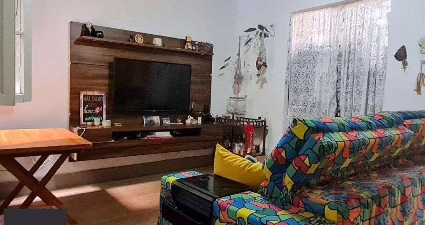 Casa sobrado no Centro de 4 dormitórios