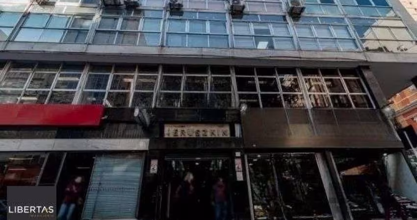 Libertas Imobiliária vende loja comercial terrea com 252 m² privativos no Centro