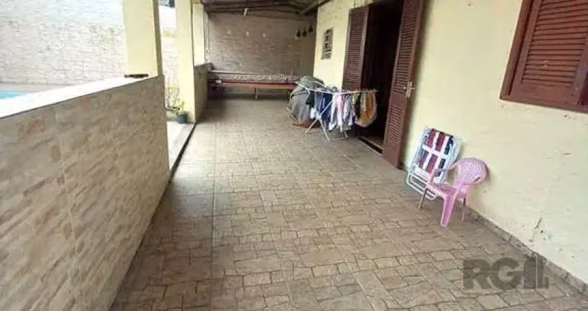 Casa com 3 quartos à venda na Rua José Serafim da Silva, 206, São Sebastião, Criciúma