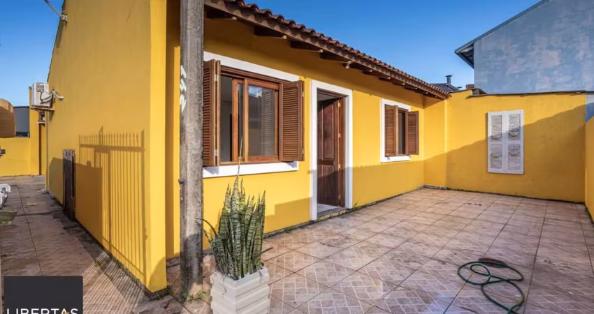Casa na Hipica de 2 dormitórios e 3 vagas