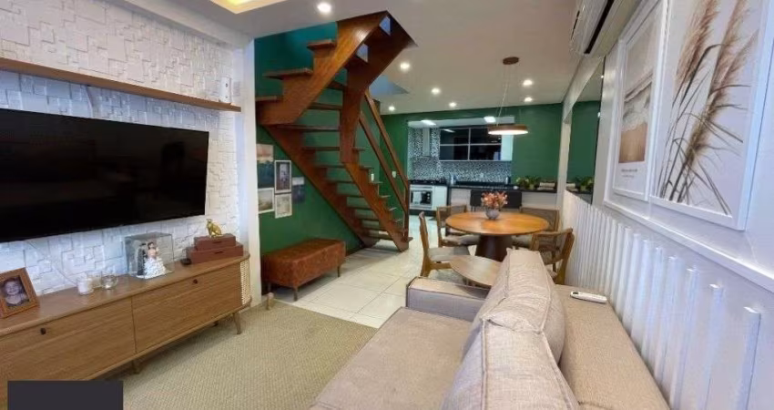 Apartamento Duplex com 3 quartos à venda, 144m²