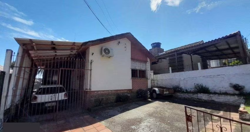 Casa 3 dormitórios para alugar Jardim Sabará Porto Alegre/RS