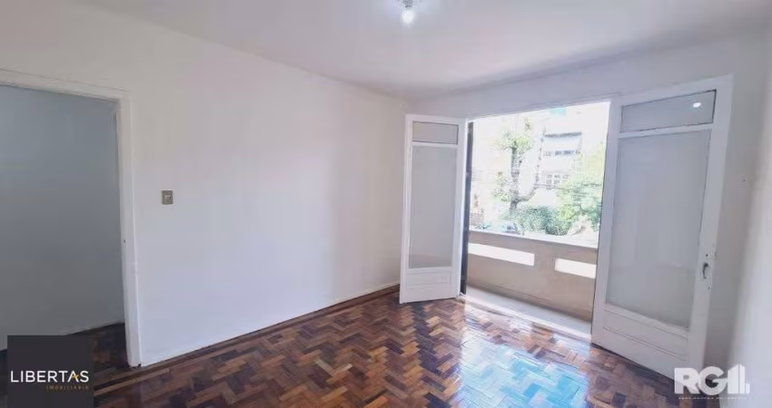 Apartamento com 3 dormitórios, no bairro Petrópolis, em Porto Alegra, RS