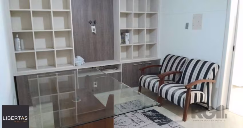 Apartamento na Luiz Manoel,2 dormitórios,desocupado,frente,bairro Santana