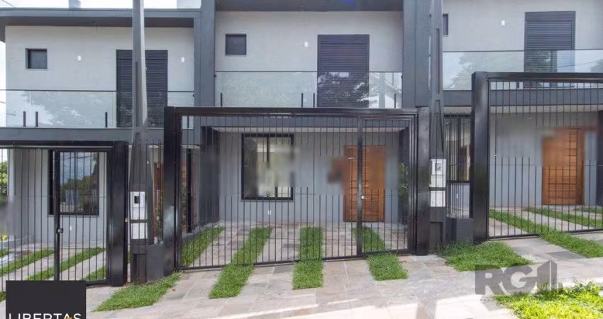 Sobrado novo  no Bairro Tristeza,