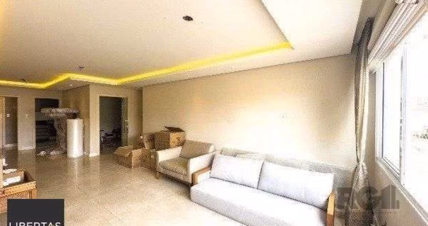 Vende-se excelente apartamento 2 suítes, 2 vagas cobertas com depósito - 116m² -