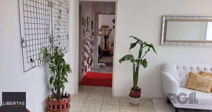 Apt° 2 quartos, 2° andar, O/L no bairro Tristeza