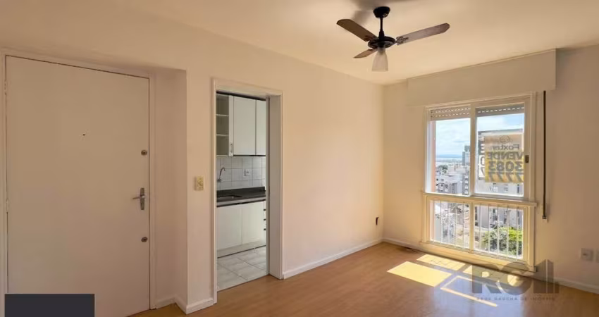 APARTAMENTO 1 DORMITÓRIO EM ANDAR ALTO COM VISTA PARA GUAÍBA NO CENTRO HISTÓRICO