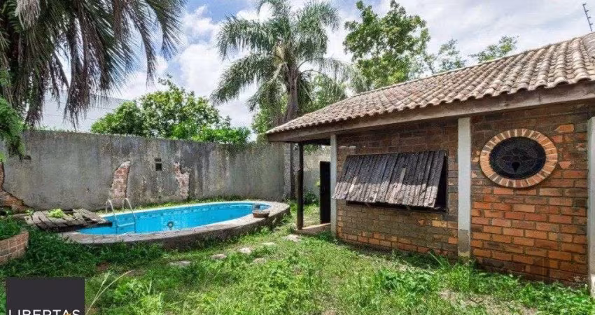 Casa com 3 dormitórios no bairro Passo das Pedras