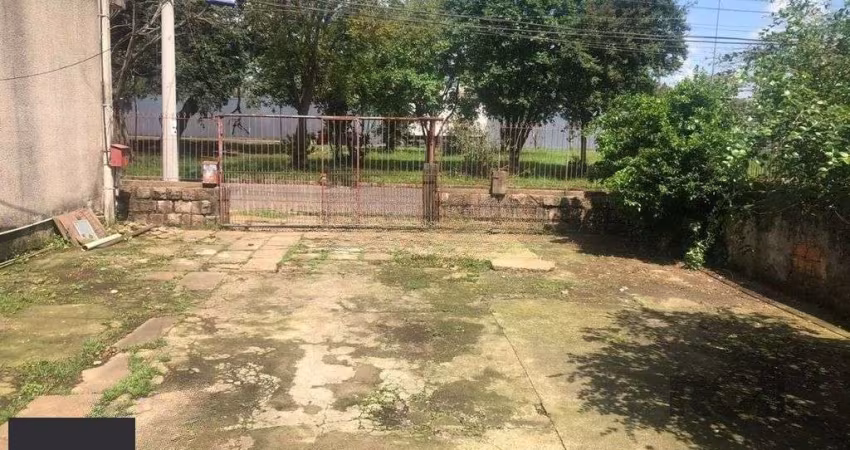 Casa 4 dormitórios no bairro Santa Maria Goretti