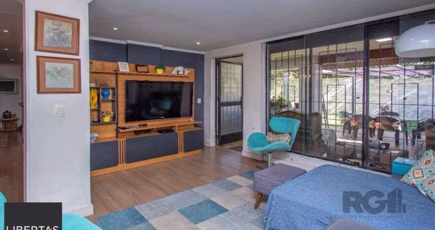 Casa em condomínio de 177m², 3 dormitórios, 1 vaga no bairro Ipanema