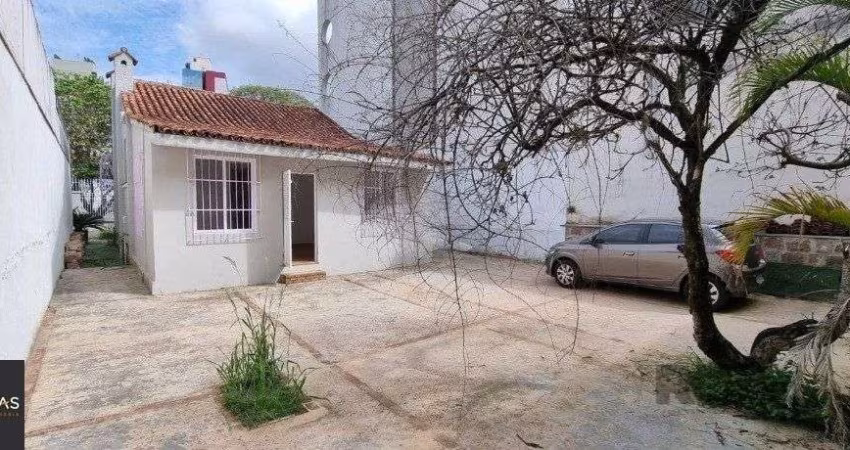 Casa de 2 dormitórios no bairro Petrópolis