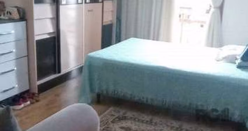 Sobrado 3 dormitórios à venda Hípica Porto Alegre/RS