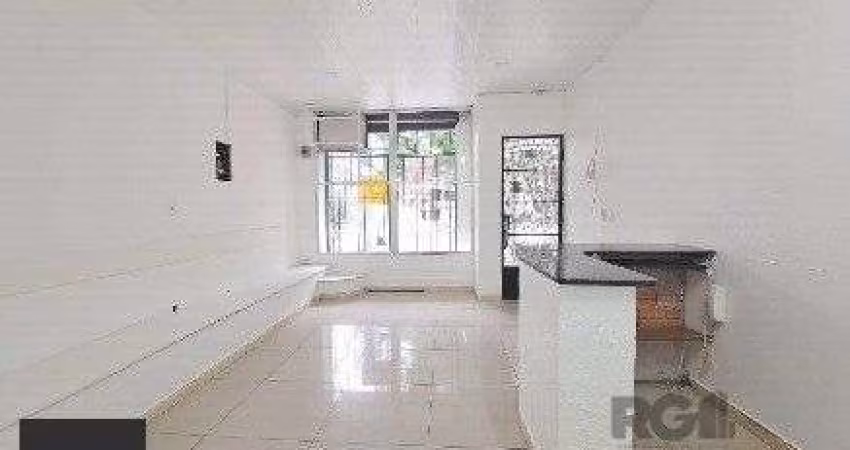 Loja Comercial na Rua Duque de Caxias - Centro Histórico, com 130,00m² privativo