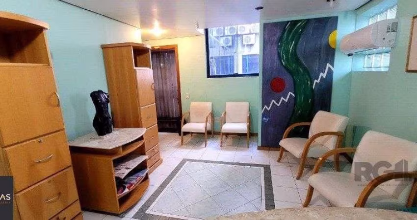 SALA AMPLA COM 73M² PRIVATIVOS, CENTRO PORTO ALEGRE, GARAGEM, ELEVADOR