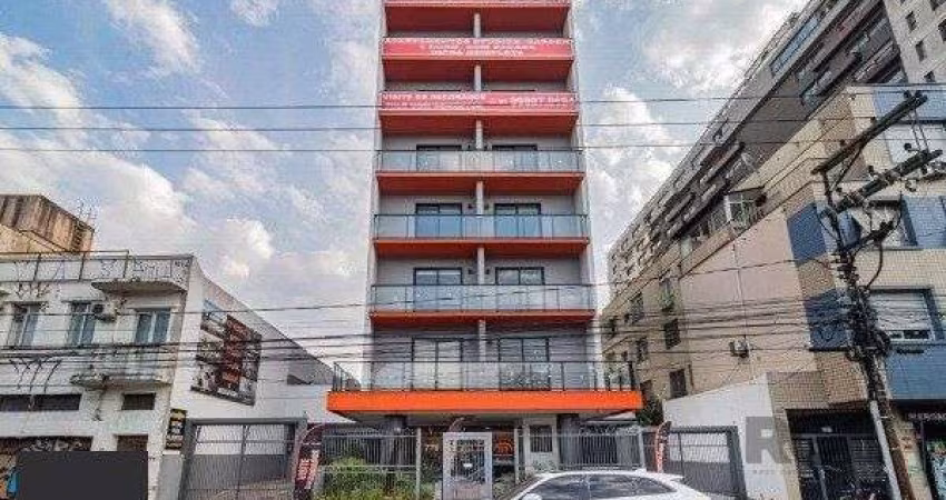 APARTAMENTO DE 01 DORMITÓRIO COM ESTACIONAMENTO ROTATIVO, NO BAIRRO CIDADE BAIXA
