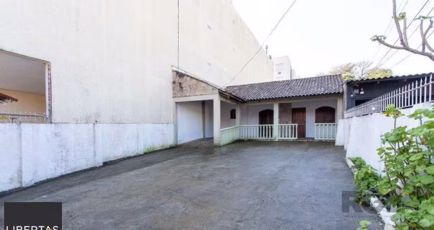 Casa 3 dormitórios à venda Tristeza Porto Alegre/RS