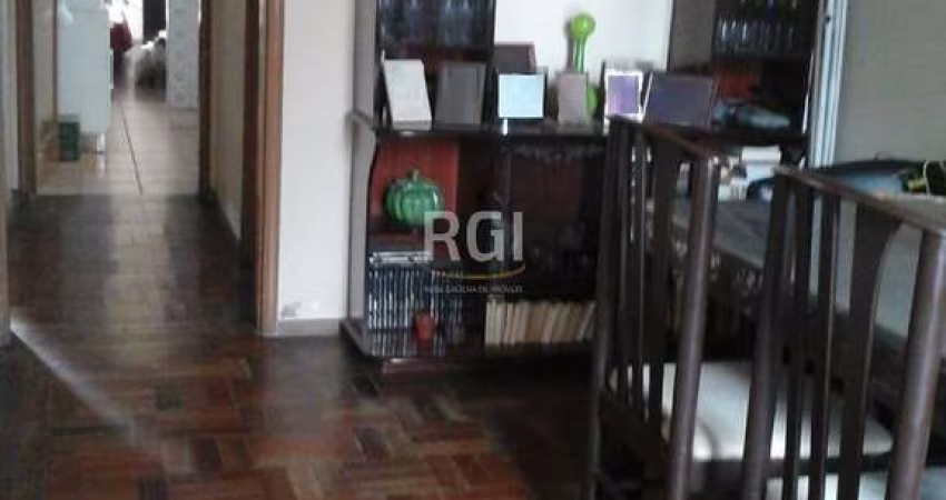 Casa para Venda - 164.42m², 3 dormitórios, sendo 1 suites, 1 vaga - Santana