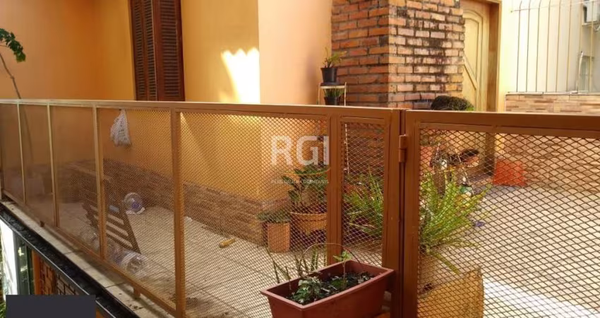 Casa para Venda - 164m², 2 dormitórios, 2 vagas - Santana