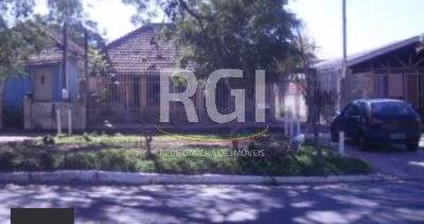 Casa para Venda - 150m², 4 dormitórios, sendo 1 suites, 4 vagas - Cristal