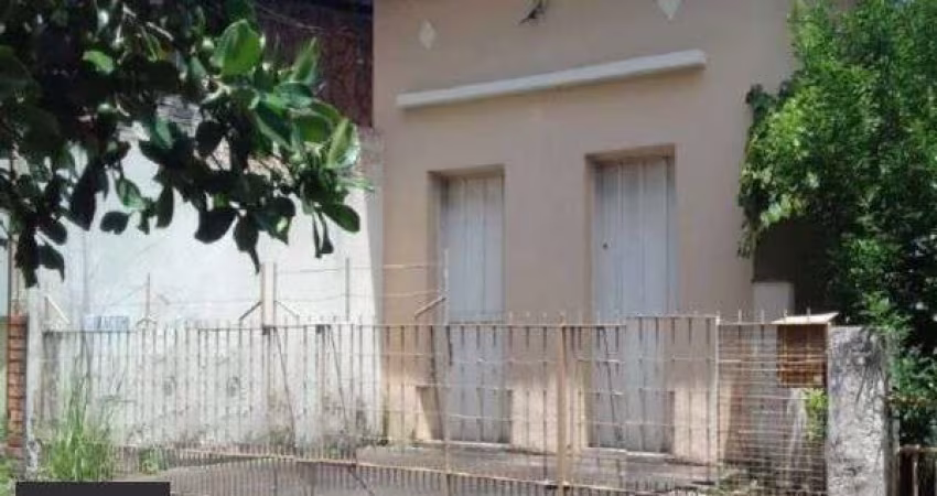 Casa para Venda - 250m², 3 dormitórios, Santo Antonio