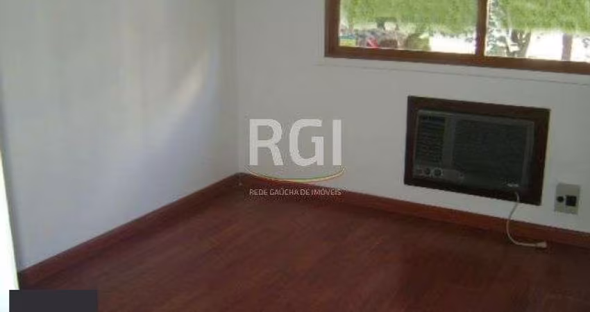 Apartamento para Venda - 105.8m², 3 dormitórios, sendo 1 suites, 2 vagas - Petró