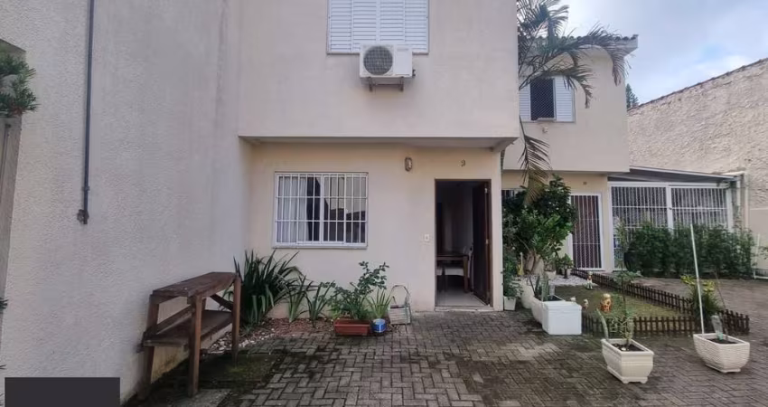 Casa com 2 dormitórios a venda Ipanema - Porto Alegre/RS