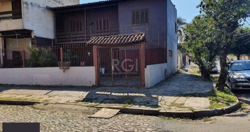 Casa para Venda - 180m², 3 dormitórios, sendo 1 suites, 3 vagas - Sarandi