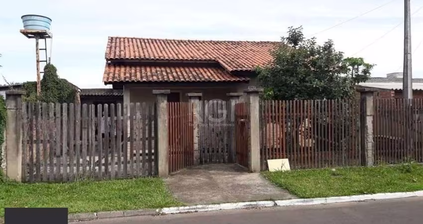 Casa para Venda - 126m², 2 dormitórios, 1 vaga - Bom Sucesso