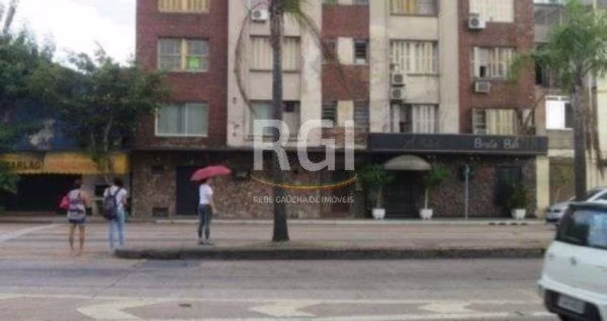 Loja mais um andar para Venda - 104.8m², 0 dormitórios, Floresta