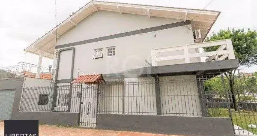 Casa para venda - 238.35m², 4 dormitórios, sendo 1 suites, 2 vagas - nonoai