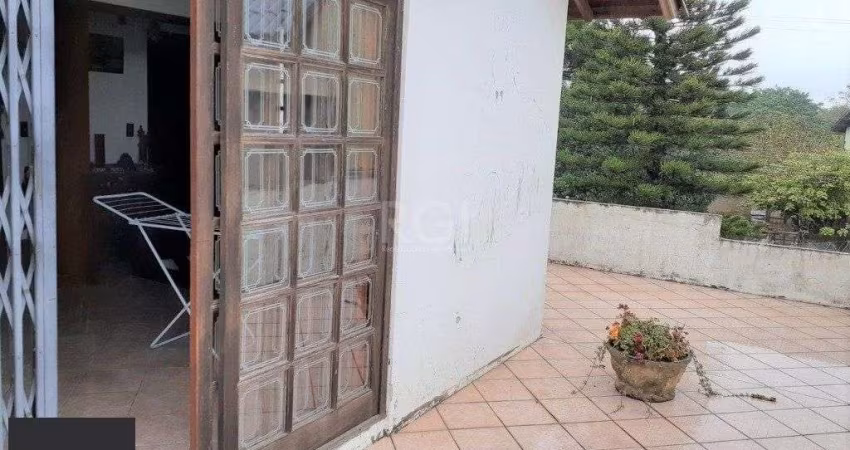 Casa para Venda - 165.65m², 3 dormitórios, sendo 1 suites, 2 vagas - Vila Nova