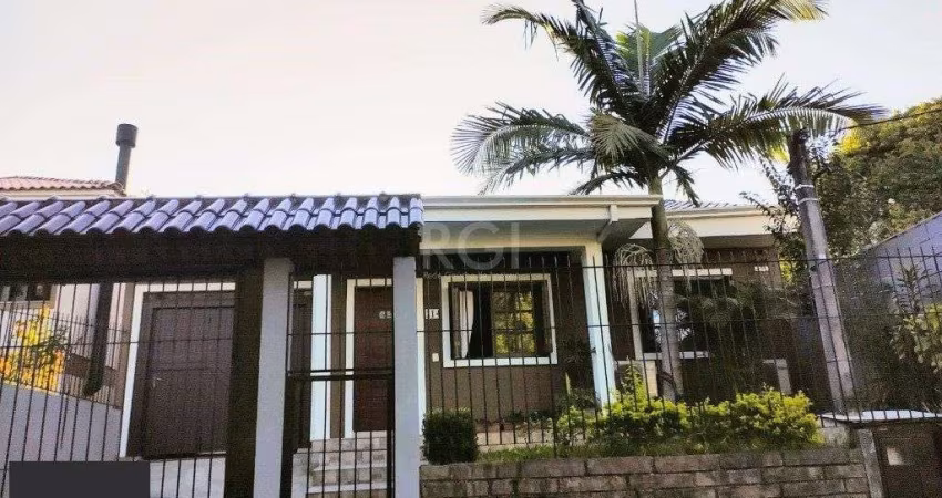 Casa para Venda - 214m², 2 dormitórios, 4 vagas - Parque Santa Fé