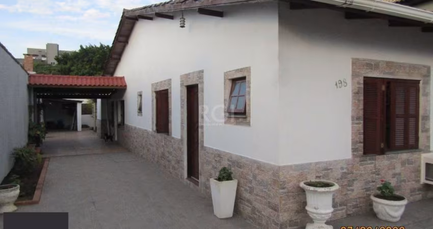 Casa para Venda - 154.78m², 3 dormitórios, sendo 1 suites, 3 vagas - Camaquã