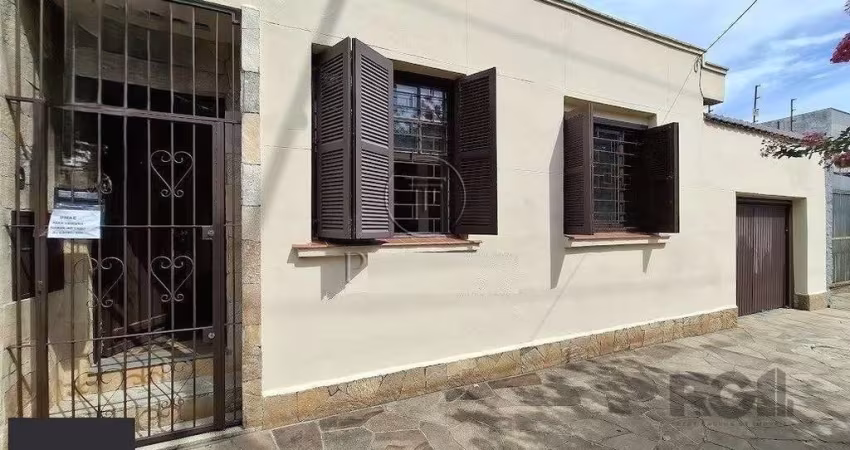 Casa para Venda - 90m², 2 dormitórios, 4 vagas - São Geraldo